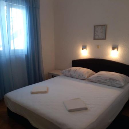 Sea Side App Apartment Vratarusa Exterior photo